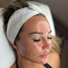 glass+skin glass+skin